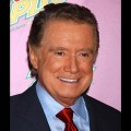 Regis looks debonair on the red carpet