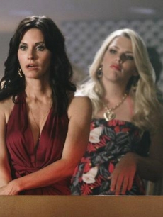 Courteney Cox and Busy Philips in ‘Cougar Town’