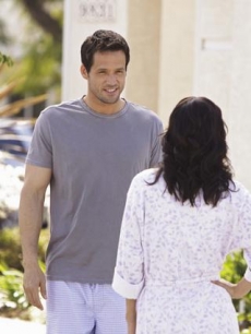 Josh Hopkins and Courteney Cox in ‘Cougar Town’
