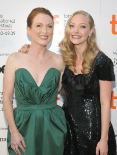 Julianne Moore and Amanda Seyfried step out at the ‘Chloe’ at the 2009 Toronto International Film Festival on September 13, 2009