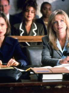 Calista Flockhart and Courtney Thorne Smith on ‘Ally McBeal’