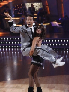 Lacey Schwimmer catches Mark Dacascos on ‘Dancing’