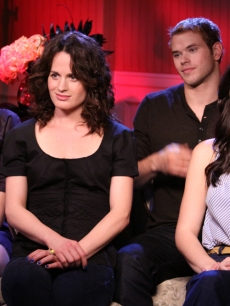 Nikki Reed, Elizabeth Reaser, Kellan Lutz and Ashley Greene talk ‘New Moon’ with Access, LA, Nov. 6, 2009