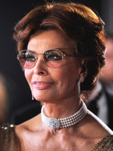 Sophia Loren arrives at the 2010 Pirelli Calendar launch party at Old Billingsgate on November 19, 2009 in London