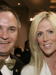 Tareq Salahi and Michaele Salahi pose during the 2006 Leukemia Ball, Washington, D.C., March 11, 2006