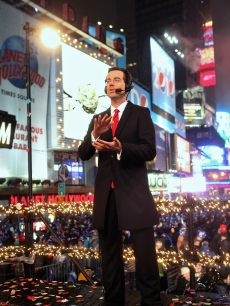 Carson Daly hosts NBC’s ‘New Year’s Eve 2010 With Carson Daly’ in Times Square on December 31, 2009 in New York City