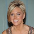 Kate Gosselin signs copies of her book ‘Eight Little Faces’ at the 2009 Women’s Conference - Day 1 at Long Beach Convention Center on October 26, 2009 in Long Beach, California