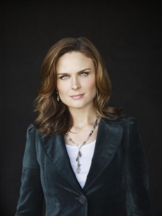 Emily Deschanel of ‘Bones’