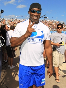 Michael Clarke Duncan flashes the peace sign at the Fourth Annual DIRECTV Celebrity Beach Bowl at DIRECTV Celebrity Beach Bowl Stadium South Beach on in Miami Beach, Fla., on February 6, 2010