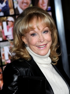 Barbara Eden smiles at the premiere of ‘Valentine’s Day’ held at Grauman’s Chinese Theatre, Los Angeles, February 8, 2010