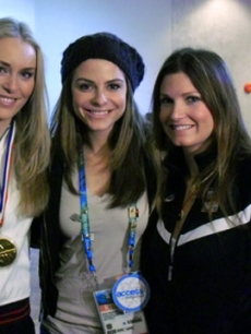Maria Menounos with Lindsey Vonn and Julia Mancuso