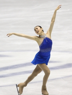 Kim Yu-na performs at the ISU Grand Prix of Figure Skating Final on Day 3 on December 5, 2009
