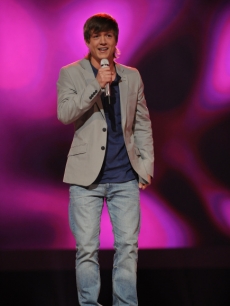 Alex Lambert performs James Morisson’s ‘Wonderful World’ during Week 1 of ‘American Idol,’ Feb. 24, 2010