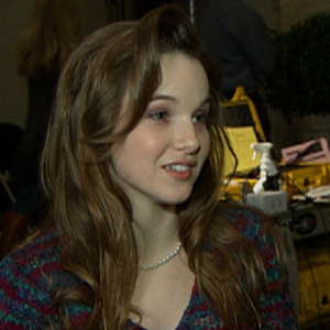 Dish Of Salt: ‘Brothers & Sisters’ Set Visit - Kay Panabaker On Playing Young Kitty Walker