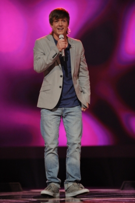 Alex Lambert performs James Morisson’s ‘Wonderful World’ during Week 1 of ‘American Idol,’ Feb. 24, 2010