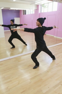 Evan Lysacek gets in the mood while rehearsing for ‘Dancing with the Stars’ Season 10