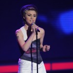 Siobhan Magnus kicked off ‘American Idol’ Top 10 Week with Chaka Khan’s ‘Through The Fire’ on March 30, 2010