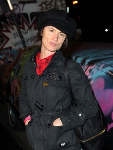 Juliette Lewis arrives at Banksy’s ‘Exit Through The Gift Shop’ premiere at the Los Angeles Theater on April 12, 2010