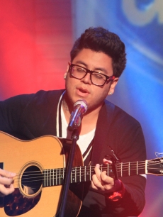 Andrew Garcia performs on the Access Hollywood set on April 16, 2010
