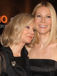 Hollywood Moms: Blythe Danner On Daughter Gwyneth Paltrow 
