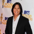 ‘Twilight Saga’ star Chaske Spencer smiles wide for the camera at the MTV Movie Awards at the Gibson Amphitheatre at Universal Studios in Universal City, Calif. on June 6, 2010