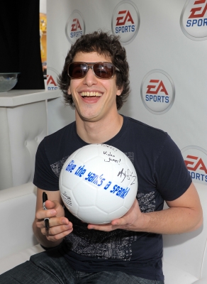 Andy Samberg attends the EA SPORTS 2010 FIFA World Cup Balls To The Brits, Balls To The Yanks Event at Universal Citywalk, Universal City, June 11, 2010