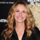 Julia Roberts attends the ‘Valentine’s Day’ Los Angeles Premiere at Grauman’s Chinese Theatre on February 8, 2010 in Hollywood