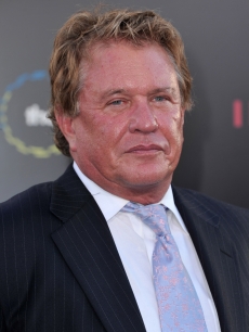 Tom Berenger Hits The ‘Inception’ Premiere, Los Angeles