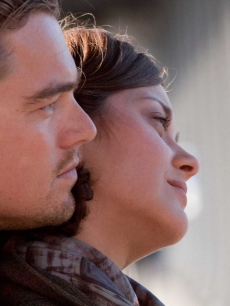 Leonardo DiCaprio and Marion Cotillard share a moment in “Inception”