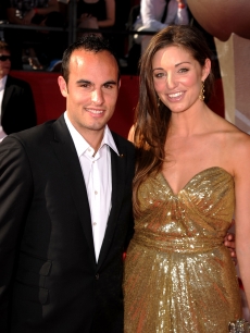 Landon Donovan of the US soccer team and member of the LA Galaxy arrives with wife Bianca Kajlich at the 2010 ESPY Awards at Nokia Theatre L.A. Live on July 14, 2010 in Los Angeles, California.