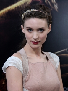 Rooney Mara attends the “Nightmare On Elm Street” film premiere at Grauman’s Chinese Theatre in Los Angeles, California on April 27, 2010