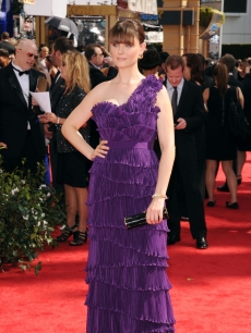 “Bones” star Emily Deschanel arrives at the 62nd Annual Primetime Emmy Awards held at the Nokia Theatre L.A. Live in Los Angeles on August 29, 2010 