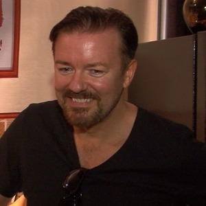 2010 Emmy Gift Lounge: Jokin’ Around With Ricky Gervais!
