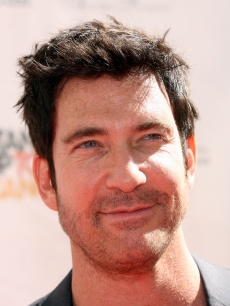 “Dark Blue’s” Dylan McDermott arrives at Stand Up To Cancer held at Sony Pictures Studios, Culver City, on September 10, 2010