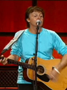 On tour of America, Paul plays his new tunes