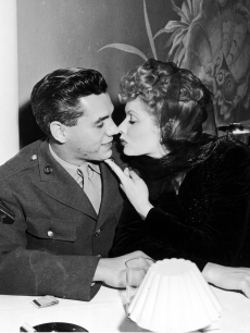 “I Love Lucy” stars Desi Arnaz and Lucille Ball, circa 1944