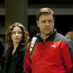 Elizabeth Banks and Russell Crowe in “The Next Three Days”
