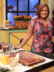 Food Network star Sunny Anderson shows off some of her favorite Thanksgiving recipes with Kit Hoover on Access Hollywood Live on Nov. 22, 2010