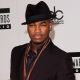2010 AMAs Red Carpet: How Does Ne-Yo Celebrate A New Album Dropping?
