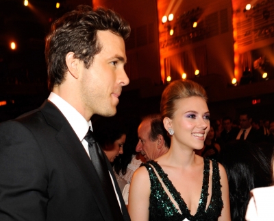 Ryan Reynolds and Scarlett Johansson in the audience at the 64th Annual Tony Awards at Radio City Music Hall, NYC, June 13, 2010