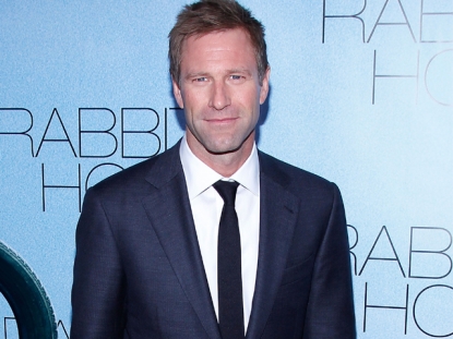 Aaron Eckhart Deals With Tragedy In ‘Rabbit Hole’