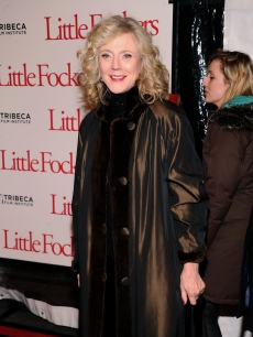 Blythe Danner attends the world premiere of ‘Little Fockers’ at Ziegfeld Theatre on December 15, 2010 in New York City.