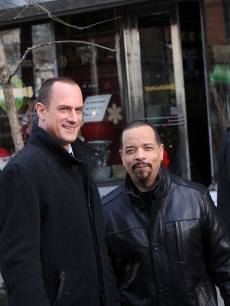 Christopher Meloni and Ice-T film on location for “Law & Order SVU,” NYC, December 22, 2010