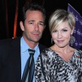 Joking Around With Jennie Garth & Luke Perry At The 2011 Winter TCAs
