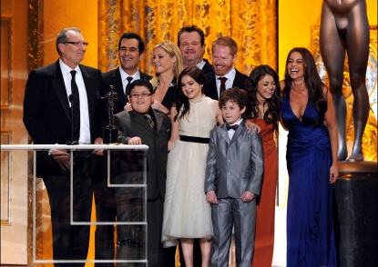 The cast of “Modern Family” accept their award for Outstanding Performance by an Ensemble in a Comedy Series award, during the 17th Annual Screen Actors Guild Awards held at The Shrine Auditorium, Los Angeles, January 30, 2011