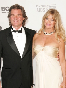 Kurt Russell and Goldie Hawn arrive at the Cinema Against Aids 2007 in Cannes, France, on May 23, 2007