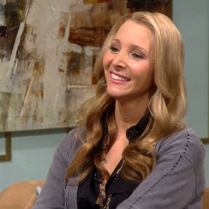 Access Hollywood Live: Did Lisa Kudrow Dislike Jennifer Aniston’s Famous ‘Rachel’ Hairdo Too?
