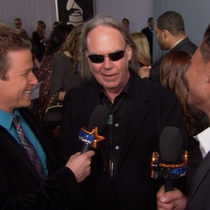 2011 Grammy Awards: Does Neil Young Have Bieber Fever?