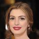 Anne Hathaway hits the red carpet at the 2011 Academy Awards in Los Angeles
