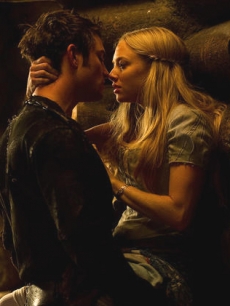 Shiloh Fernandez and Amanda Seyfried in “Red Riding Hood,” 2011
